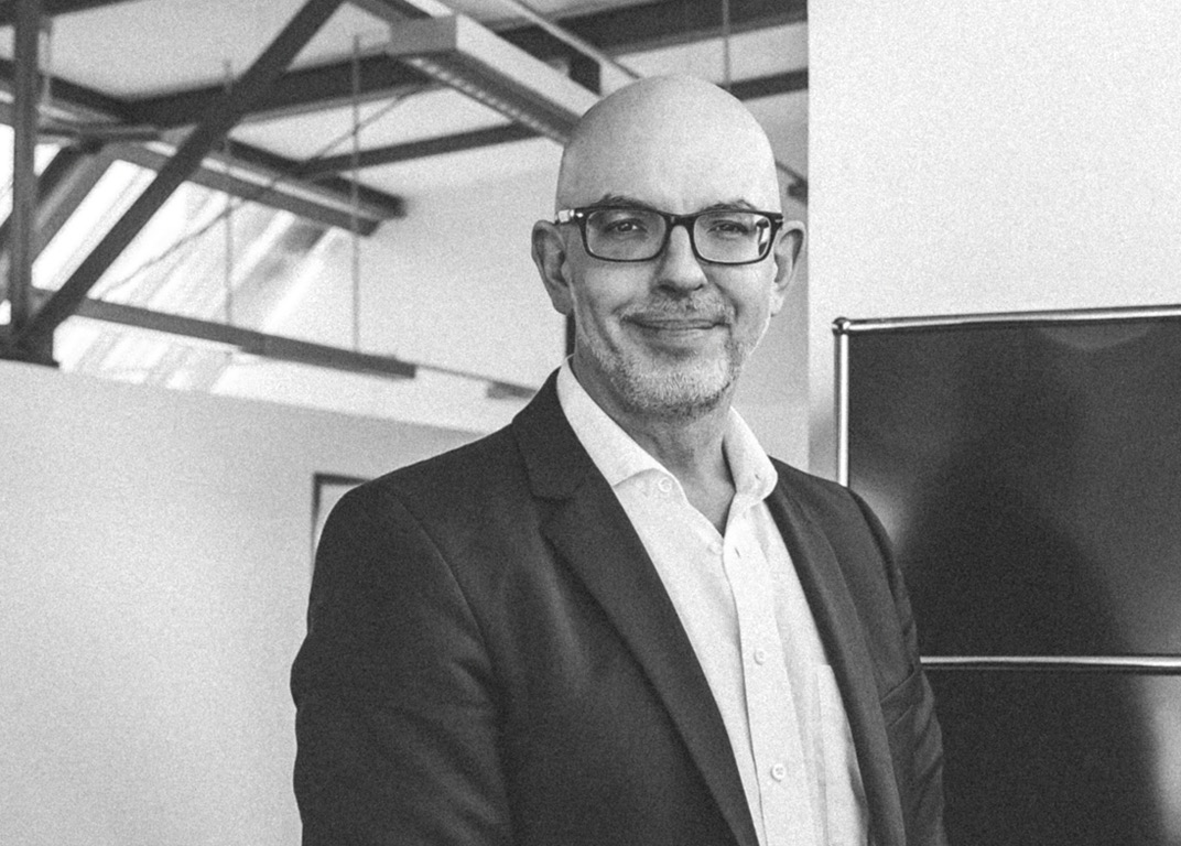 Niklas Webelhaus Niklas Webelhaus